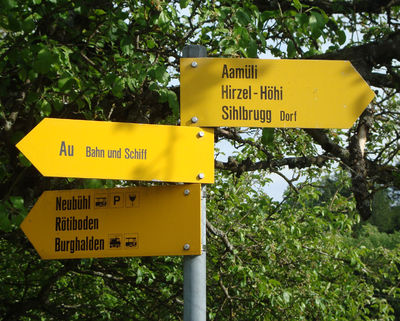 Wanderweg Beschilderung.jpg