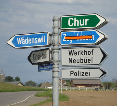 Allgemeine Beschilderung 1.jpg